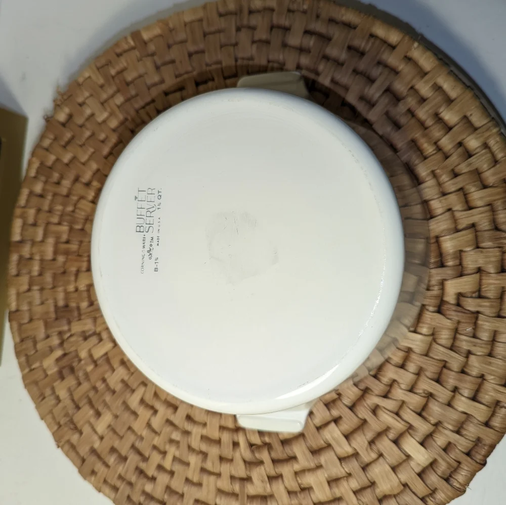 CorningWare 1.75 Buffet Server